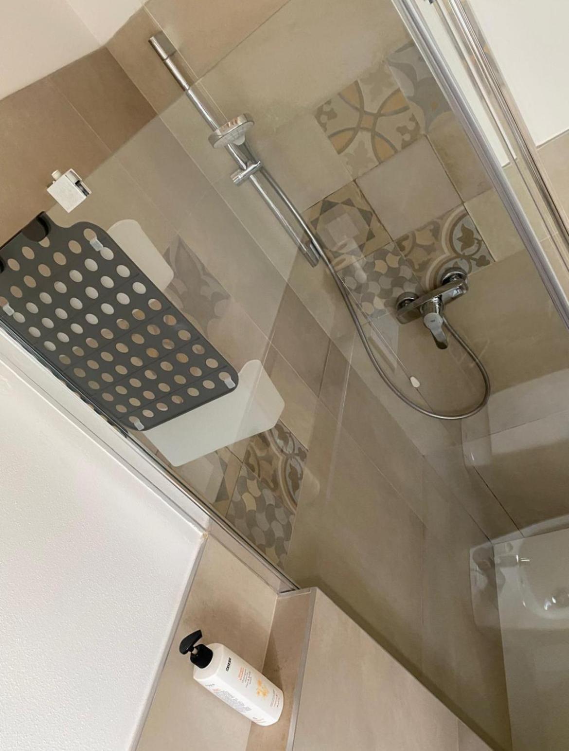 Orchidea Del Garda Rooms & Apartments ペスキエーラ・デル・ガルダ エクステリア 写真